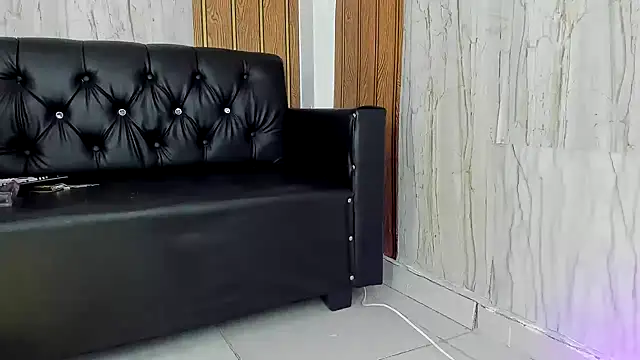 Snapshot of MarianaManzur chatting on 11-10-25, 05:12 MarianaManzur online show from 11-10-25, 05:12