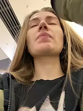 ValenciaShock online show from 12-13-24, 05:27