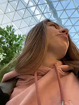 ValenciaShock online show from 02-19-25, 05:16