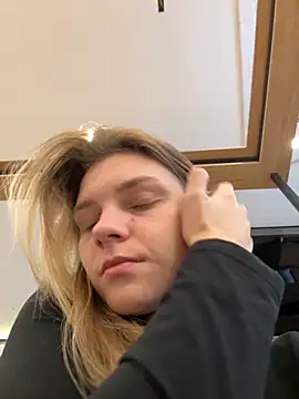 ValenciaShock online show from 09-11-25, 06:35