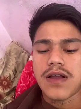 Hullax online show from 11-09-25, 04:55