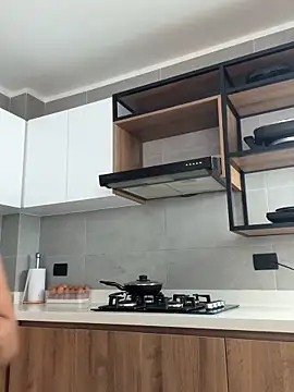 Snapshot of abi_katyy chatting on 09-28-25, 07:30 abi katyy online show from 09-28-25, 07:30