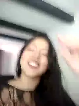 Snapshot of leah_passion chatting on 12-11-24, 06:31 leah passion online show from 12-11-24, 06:31