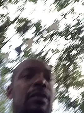 Snapshot of HARLEXBIGCOCK chatting on 02-16-25, 06:32 HARLEXBIGCOCK online show from 02-16-25, 06:32