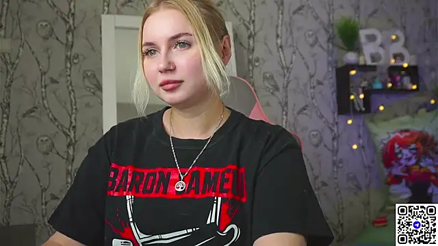 Snapshot of Moon_Valkyrie chatting on 02-02-26, 08:02 Moon Valkyrie online show from 02-02-26, 08:02