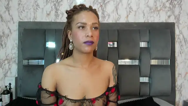 Snapshot of Nicolette_russo chatting on 01-08-25, 06:31 Nicolette russo online show from 01-08-25, 06:31