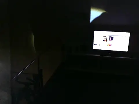 Snapshot of rodrigotof2000 chatting on 12-21-25, 06:09 rodrigotof2000 online show from 12-21-25, 06:09