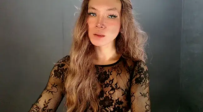 Snapshot of Rhianna_wilson chatting on 01-20-25, 10:51 Rhianna wilson online show from 01-20-25, 10:51