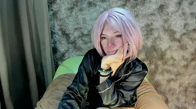 Snapshot of Rhianna_wilson chatting on 02-07-25, 10:41 Rhianna wilson online show from 02-07-25, 10:41