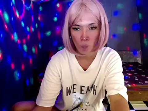 Snapshot of Rhianna_wilson chatting on 03-05-25, 10:33 Rhianna wilson online show from 03-05-25, 10:33