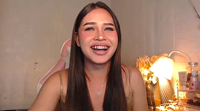 Ashely Lewis online show from 01-15-25, 03:07