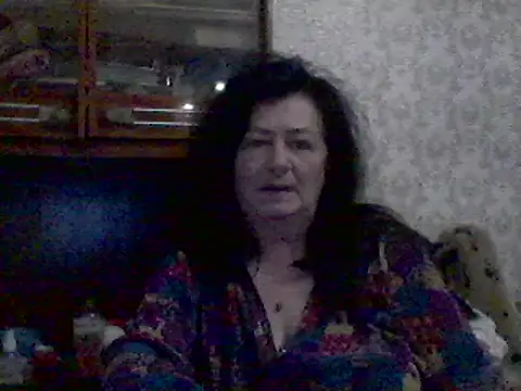 GypsiQueen2 online show from 03-04-25, 04:52