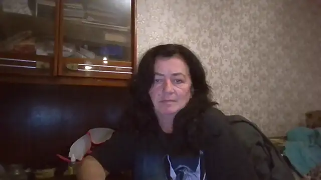 GypsiQueen2 online show from 10-10-25, 05:12