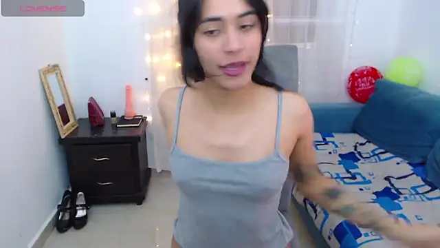 Snapshot of imSophia chatting on 03-13-26, 08:04 imSophia online show from 03-13-26, 08:04