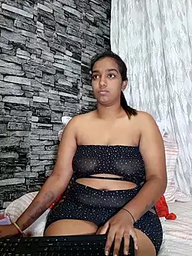 Snapshot of Xindias_fantasyX chatting on 03-21-25, 06:40 Xindias fantasyX online show from 03-21-25, 06:40
