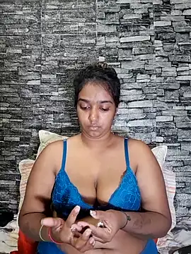 Snapshot of Xindias_fantasyX chatting on 10-01-25, 07:09 Xindias fantasyX online show from 10-01-25, 07:09