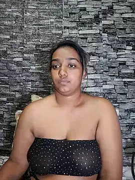 Snapshot of Xindias_fantasyX chatting on 10-06-25, 06:38 Xindias fantasyX online show from 10-06-25, 06:38