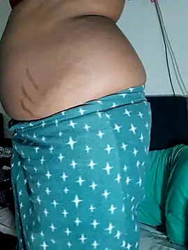 Xindias fantasyX online show from 10-26-25, 06:36