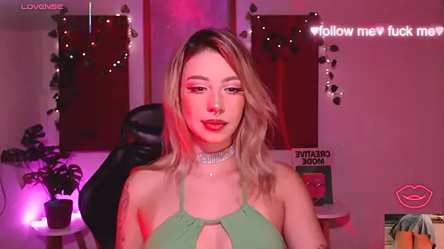 Snapshot of sakura_beauty chatting on 03-13-26, 04:41 sakura beauty online show from 03-13-26, 04:41