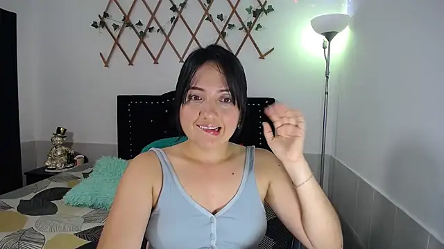 naughty girl 4u online show from 02-21-26, 09:27