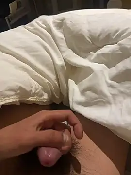 juniiorre online show from 03-15-26, 01:11