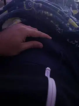 Snapshot of _MrPrecum_ chatting on 01-12-26, 01:55 MrPrecum online show from 01-12-26, 01:55