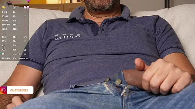 Snapshot of _MrPrecum_ chatting on 02-10-26, 10:47 MrPrecum online show from 02-10-26, 10:47