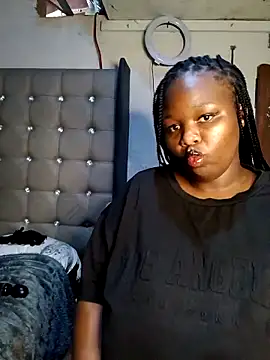 Snapshot of Aaaliyah445 chatting on 02-14-26, 05:53 Aaaliyah445 online show from 02-14-26, 05:53