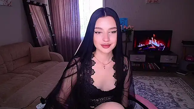   Malika   online show from 04-24-26, 08:17