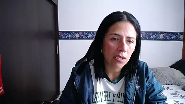 sharoon cheerry online show from 10-29-25, 03:03