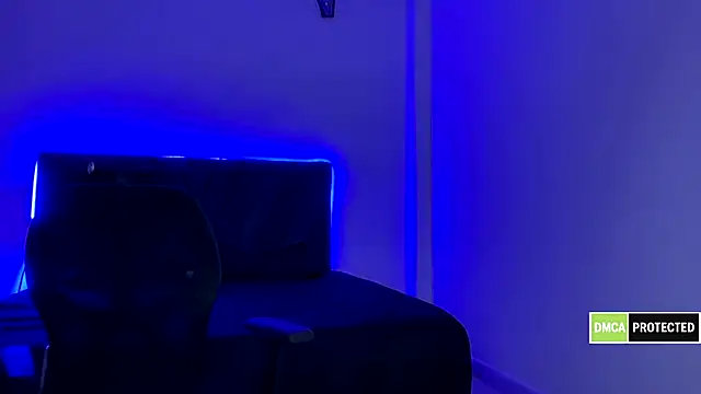 Snapshot of Hottie_ishuu chatting on 11-22-25, 06:18 Hottie ishuu online show from 11-22-25, 06:18