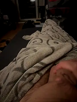 Snapshot of David19932908 chatting on 09-28-25, 07:08 David19932908 online show from 09-28-25, 07:08