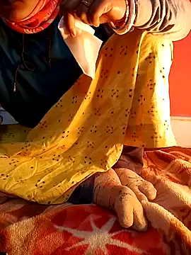 Bengali-boudi online show from 12-25-24, 06:30