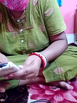 Bengali-boudi online show from 10-20-25, 06:08