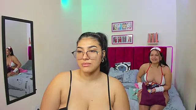 Snapshot of Afrodita-hott chatting on 01-09-25, 12:09 Afrodita-hott online show from 01-09-25, 12:09