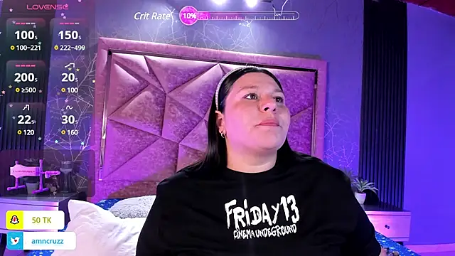 Snapshot of Amanda-Cruz chatting on 03-22-25, 10:48 Amanda-Cruz online show from 03-22-25, 10:48