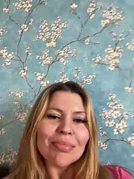 Lovers  Annn online show from 11-28-25, 06:27