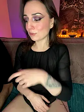 Snapshot of hades4ness chatting on 12-07-24, 04:25 hades4ness online show from 12-07-24, 04:25