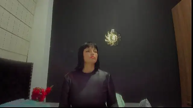 amareto queen online show from 03-08-25, 04:28