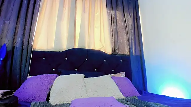 lesly xx online show from 04-07-26, 07:14