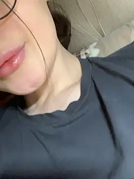 MiaBlossom online show from 01-29-25, 09:07