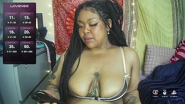 Snapshot of DoubleDDelirium chatting on 03-21-25, 11:33 DoubleDDelirium online show from 03-21-25, 11:33