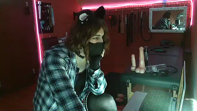 Ginny-the-bdsm-nympho online show from 12-15-24, 06:04