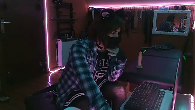 Snapshot of Ginny-the-bdsm-nympho chatting on 02-12-26, 05:52 Ginny-the-bdsm-nympho online show from 02-12-26, 05:52