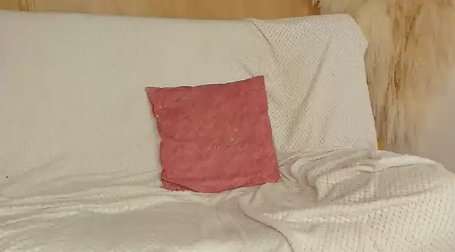 Skarleth69 online show from 01-28-25, 02:32