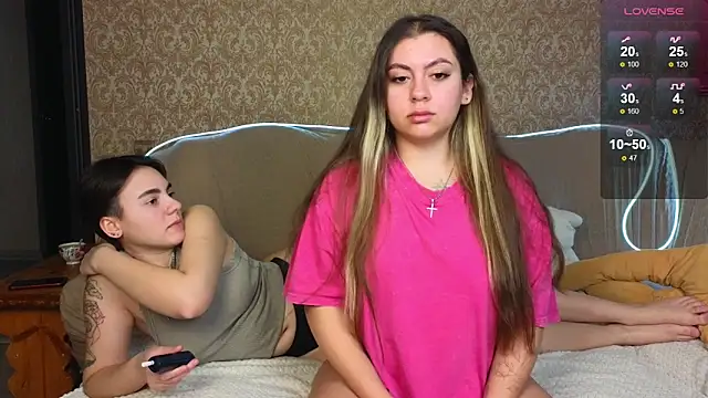 twobabesweet online show from 01-04-25, 08:06