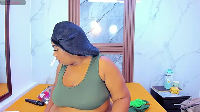 HannyMansonh online show from 10-22-25, 04:02