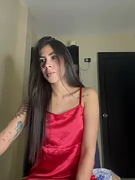 Snapshot of alia_bashar chatting on 02-08-25, 04:14 alia bashar online show from 02-08-25, 04:14