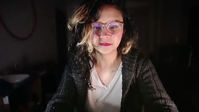 Hathorlove online show from 04-05-26, 06:43