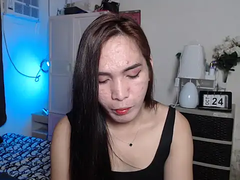 Msyensmith online show from 10-24-25, 04:53